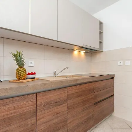 Apartamento Mirjan 2000